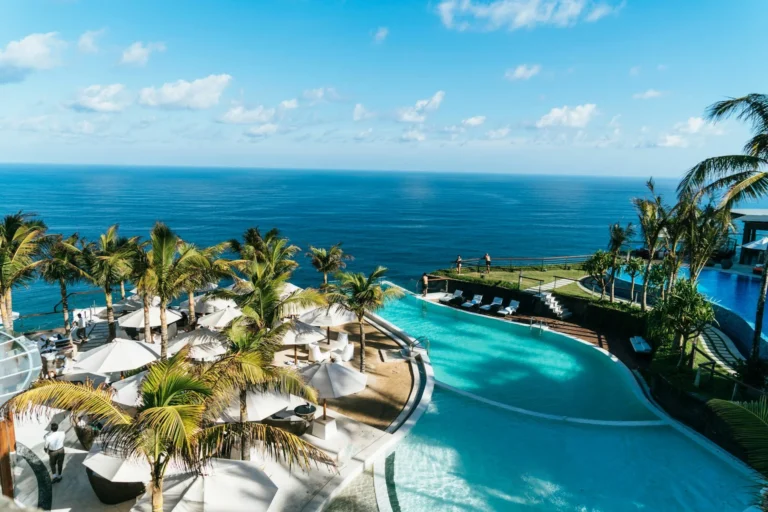 Complete Guide on How to Avoid Island Resorts Risks & Hazards