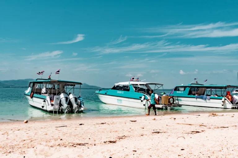How to Manage Island Resorts Boat Logistics: Ultimate Luxury Guide